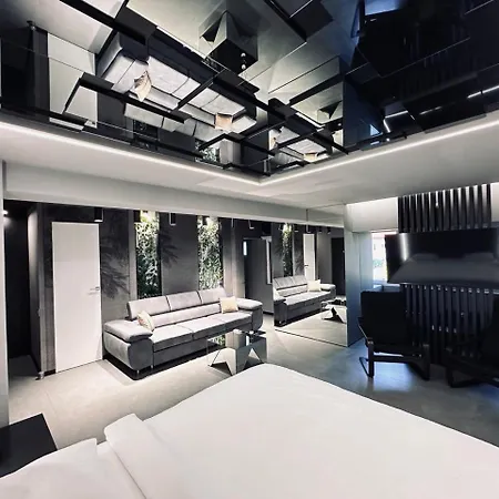Apartment The Hatz By Rh Living Bucharest