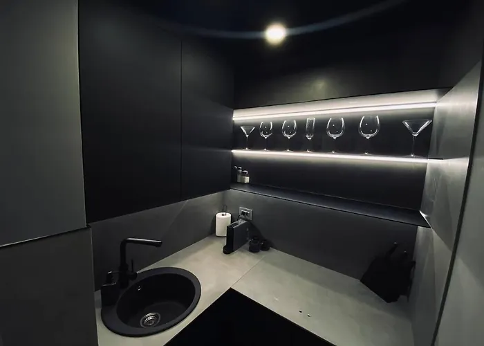 The Hatz - Near National Arena, Decebal, Unirii - Rh Living Апартаменти