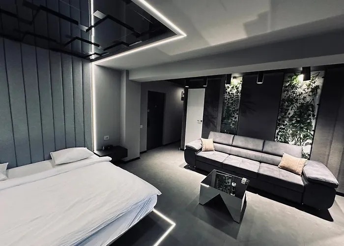 Apartment The Hatz By Rh